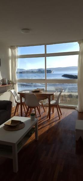 Piso primera línea de playa y vistas al mar en Cariño